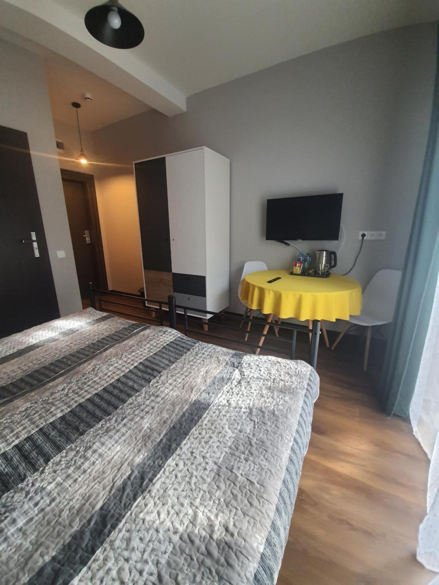 Roza Wiatrow Hotell Węgorzewo Eksteriør bilde